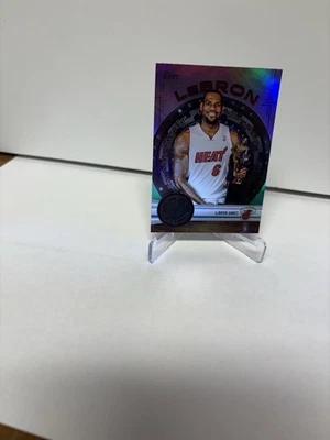 2025 Topps Basketball MVP-8 Lebron James MVP Vault Rainbow Foil SP - Image 1 of 4