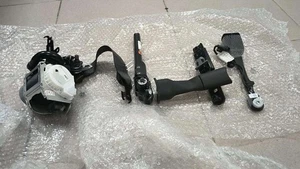 2021-2026 BUICK ENVISION FRONT LEFT DRIVER SEAT BELT ASSEMBLY SET NEW OEM GM - Picture 1 of 4