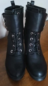 GUESS Women’s Ankle Boots Platform Chunky Heel Black Double Buckle Size 8 - Picture 1 of 4