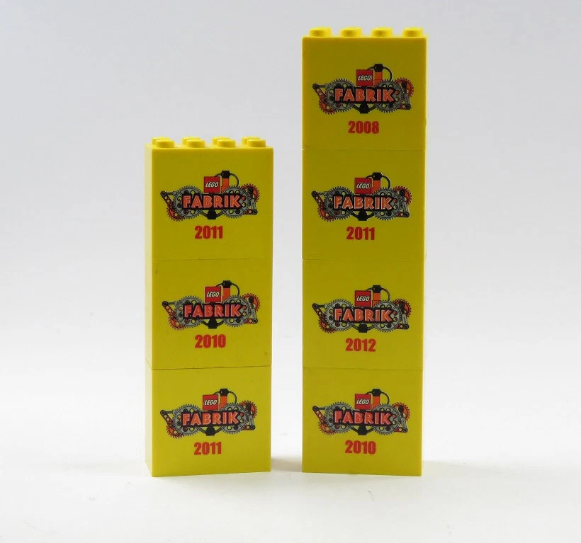 LEGO® 7 x Sonderstein 2x4x4 mit Aufdruck Fabrik gelb Legofabrik Legoland - Bild 1 von 1