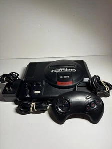 Sega Genesis 1601 Konsole Bundle | mit Controller + Kabel - Bild 1 von 11