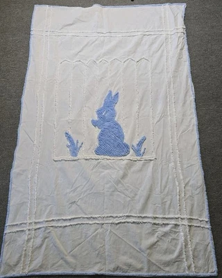 Vintage CHENILLE Baby Crib Toddler Bedspread Blanket Blue Bunny 40X65 - Изображение 1 из 4