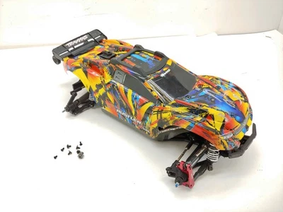 Chasis Traxxas Rustler 4x4 1/10 Stadium Truck Roller Sldier con carrocería HD mejorado Foto 1 de 4