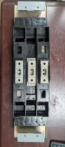 🤪 GE GENERAL ELECTRIC SPECTRA SERIES CIRCUIT BREAKER MOUNTING MOD AMC6GB FLAW - Picture 1 of 10