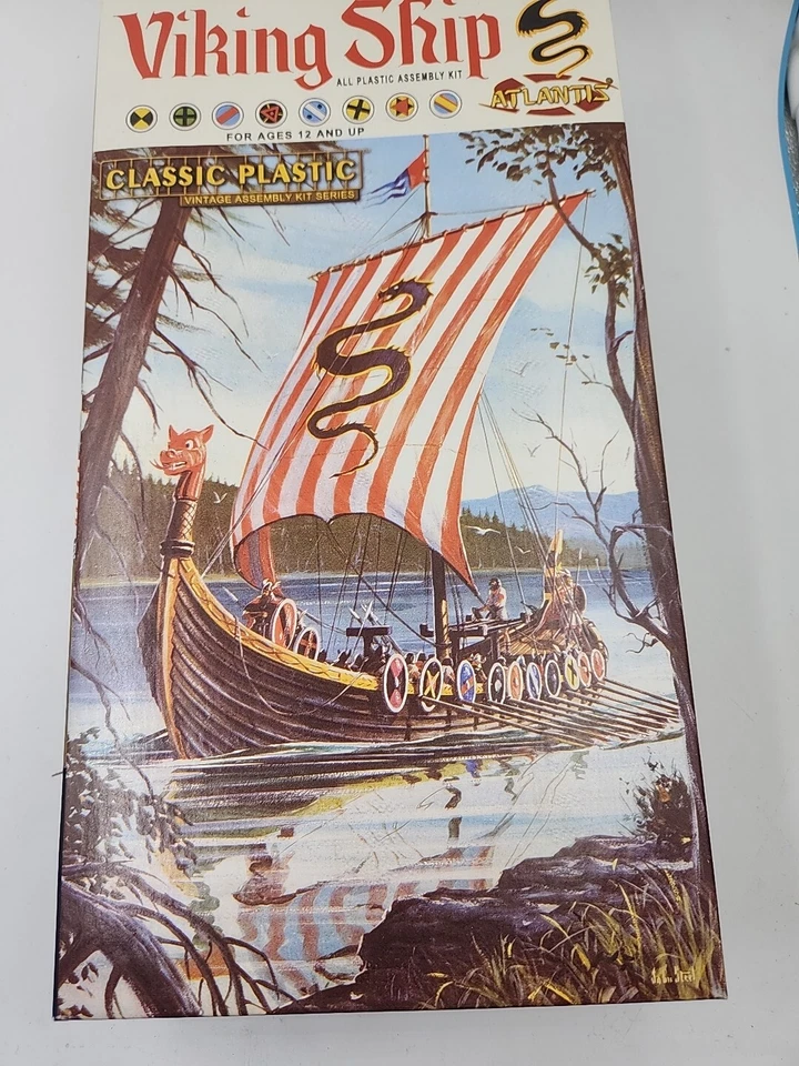 Kit de modelado de plástico vintage de barco vikingo Aurora No. 320-1,98  Foto 1 de 4