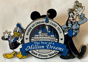 Prendedor de intercambio Disney - Donald y Goofy Castillo de Cenicienta Año de un millón de sueños - Imagen 1 de 6