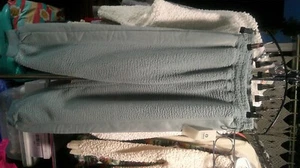Women's sherpa sweatpants, size medium, NEW WITH TAGS - Picture 1 of 5