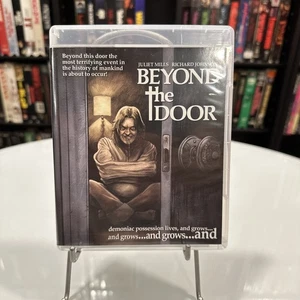 Beyond the Door Blu-ray Code Red with Slipcover Out of Print - Picture 1 of 8
