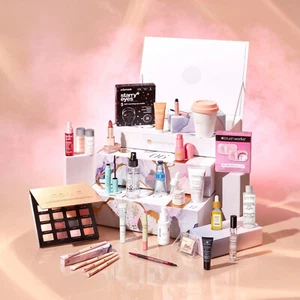 Glossybox Beauty Advent Calendar 2024 New in Box - Picture 1 of 1