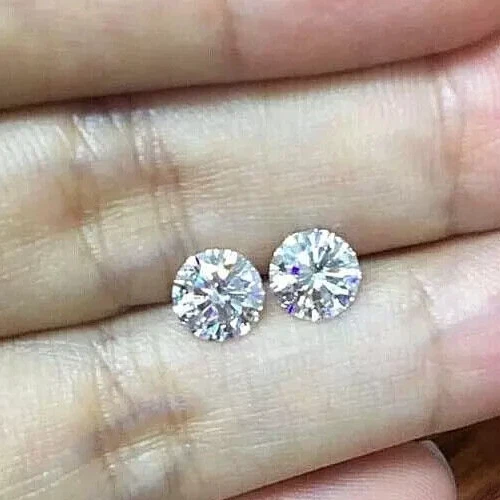 Loose CVD Lab-Grown 2 Diamond 2Ct Pair Of Round Color D , Clarity IF Certified - Image 1 of 1