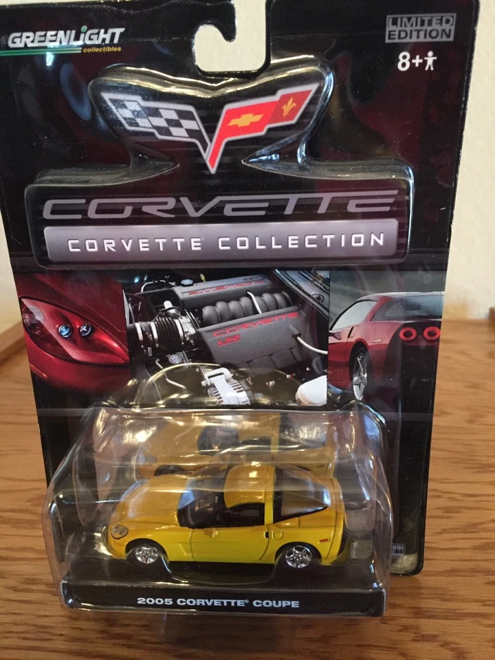 LOTE DE 25 Corvette amarillo C6 diecast Greenlight.  Grandes adornos para árboles de Navidad Foto 1 de 1