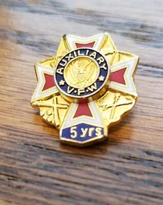 VETERANEN DER AUSLÄNDISCHEN KRIEGE DAMEN AUXI 5 JAHRE MITGLIEDSCHAFT ANSTECKNADEL - Bild 1 von 3