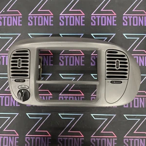 1997-2003 Center Dash Bezel W/ 4x4 Knob - Picture 1 of 10