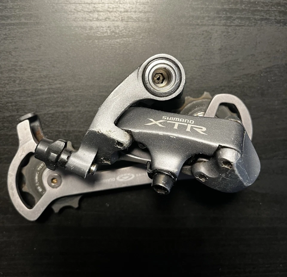 Shimano XTR RD-M952 Rear Derailleur 9-Speed MTB Vintage LONG CAGE - Image 1 of 4