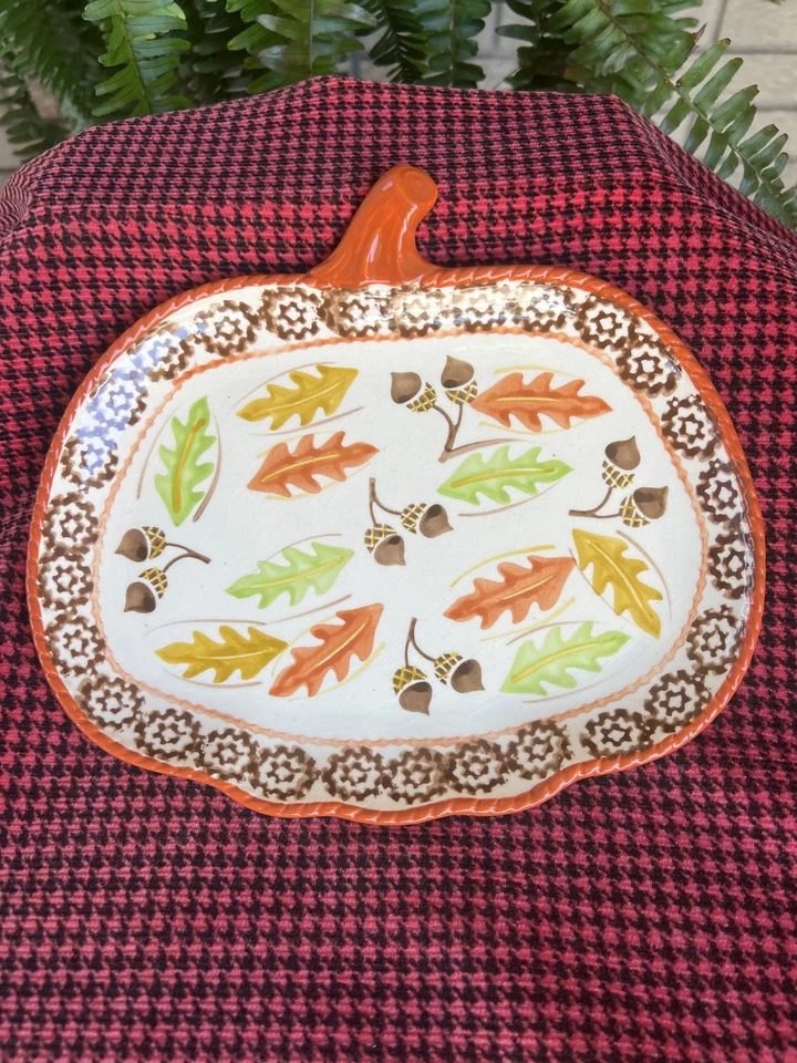 Temptations By Tara Pumpkin Shaped Plate Fall Leaf Acorn Design   BEAUTIFUL  - Image 1 of 4