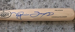 Rare Sammy Sosa & Mark McGwire Signed Louisville Slugger Baseball Bat (Beckett) - Picture 1 of 4