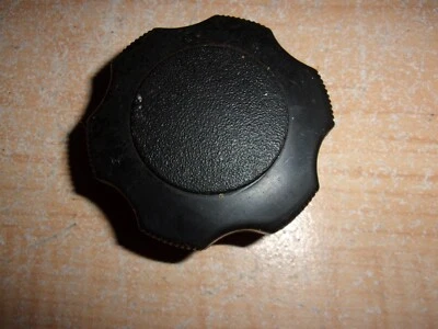 Ford Courier 1972-1976 tapa de llenado de aceite OEM Foto 1 de 2