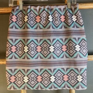 Xhilaration Girl's Aztec Gray Skirt Size M 26-30x16 Elastic Waist - Picture 1 of 9