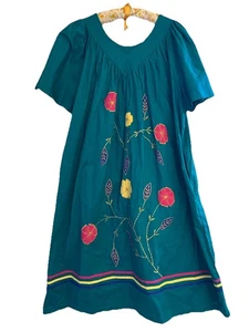 Naqui Embroidered Cotton Caftan Green Dress One Sz Floral Pakistan Boho Mumu Vtg - Picture 1 of 7