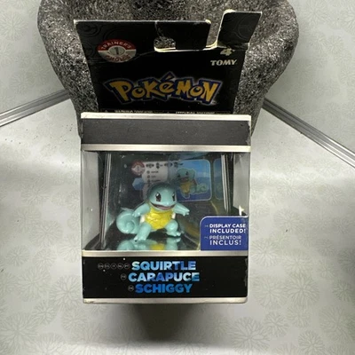 Pokemon - TOMY - Elección del Entrenador - SQUIRTLE con Etiqueta de Identificación y Vitrina - ¡NUEVO! Foto 1 de 4
