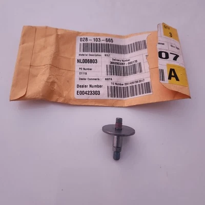 Новый оригинальный производитель Volkswagen 1998-2006 Beetle Golf Jetta крышка двигателя шпильки 028-103-665 - Изображение 1 из 4