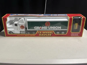 VTG EZ-TEC Grand Union Supermarket 18Wheeler Delivery Semi Truck Tractor Trailer - Picture 1 of 7