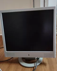 Hewlett Packard Pavilion 17" Monitor VS17C LCD VGA Internal Speakers PK657A7 - Picture 1 of 11