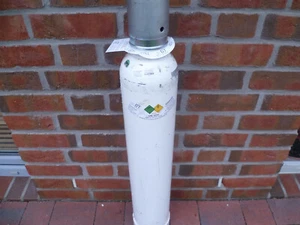  Sauerstoffflasche med. 10 l gefüllt, gebraucht - Bild 1 von 1