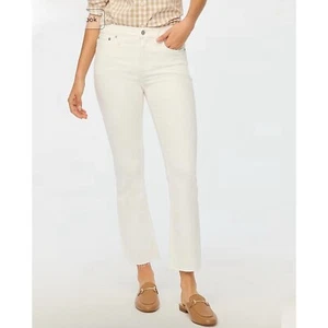 Neu mit Etikett J. Crew 33P Petite Flare Crop Jeans Signature Stretch White Denim - Bild 1 von 6