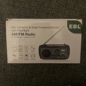Radio EBL Dynamo y energía solar con linterna - Imagen 1 de 2