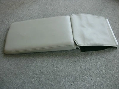 Infiniti 2011 2012 M56 M37 deportivo asiento trasero reposabrazos tapa cubo de almacenamiento OEM Foto 1 de 4