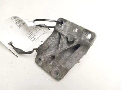 Dodge Grand Caravan 2008 motor cubierta de distribución soporte de montaje OEM Foto 1 de 4