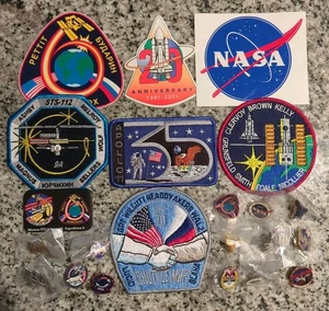 RAR Nasa Memorabillia Lot.  15 Pins, 3 Patches & 3 Sticker - Bild 1 von 8