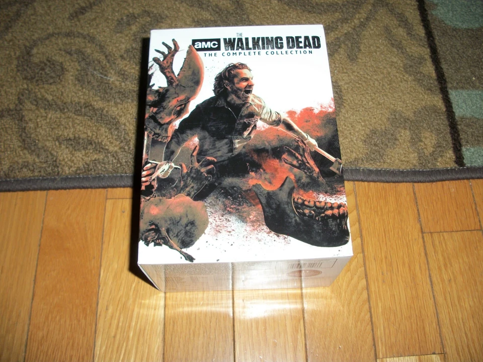 Dvd Series of The Walking Dead-The Complete Collection - Image 1 of 4