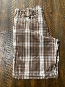 Mossimo Herrenshorts braun kariert vorne flach Gr. 40 Seitentaschen - Bild 1 von 6
