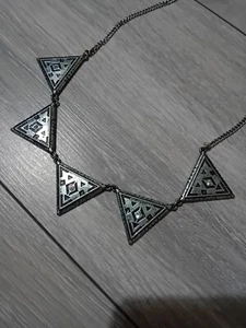 Womens Triangle Silver Necklace from New Look - Picture 1 of 3