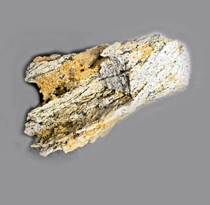 Chabazita: cantera de materiales de Maryland, noreste, Cecil Co., Maryland - Imagen 1 de 4