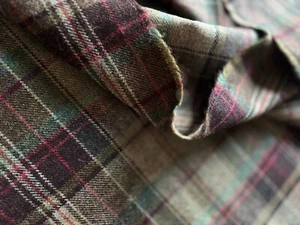 Eliott Plaid Olive Wool Fabric - Designers Guild - 100% Wool, 2.8m x 1.5m - Picture 1 of 6