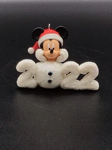 HALLMARK 2022 UN AÑO DE DISNEY MAGIC DISNEY MICKEY MOUSE ORNAMENTO CON CAJA - Imagen 1 de 4