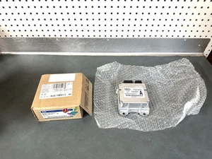 Ford OEM NOS BL8Z-14B321-C Sensor Assembly 2009-2012 Ford Escape - Picture 1 of 4