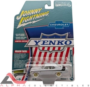Chevrolet Nova Yenko 1970 Chase White Johnny Lightning 1:64 JLSP383B VERDE - Imagen 1 de 1