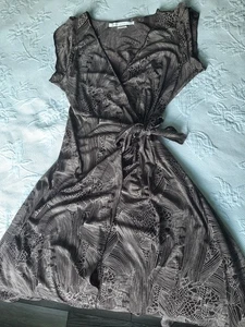 Vestido Max Studio Para Mujer Estampado Envolvente Corbata Cintura Manga Corta Talla Grande Neutrales - Imagen 1 de 6