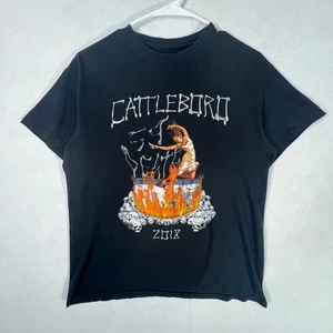 Cattleboro 2018 Medium Skulls Graphic Tshirt Grunge Flames Emo Y2k-Style - Picture 1 of 10