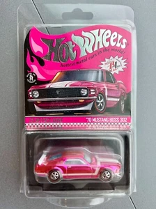Mustang Boss 302 2020 RLC '70 Hot Wheels - coche de convención rosa GLH8I - Imagen 1 de 2
