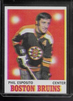 1970-71 Topps - #11 Phil Esposito (MISPRINT) rare - Image 1 of 2
