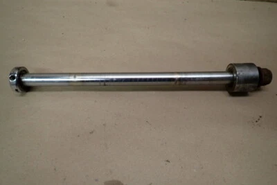 Suzuki Intruder vs800 1995 eje de rueda trasero con espaciador Foto 1 de 4