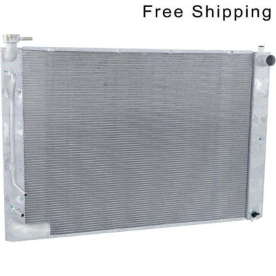 Radiador construido en Japón sin equipamiento de remolque para Lexus RX330 LX3010136 2004-2006 Foto 1 de 4