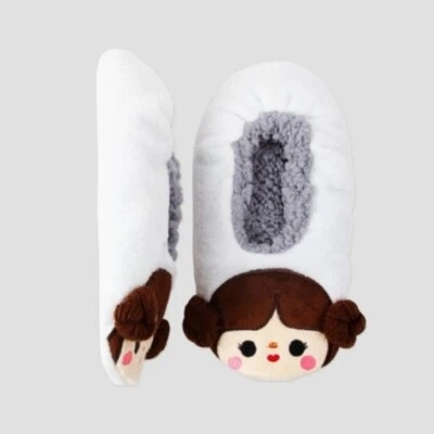 Star Wars Princess Leia ~ White Slipper Socks - Women's Size Small/Med (5.5-7.5) - Image 1 of 4