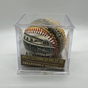 🐻Chicago Cubs Wrigley Field Serie Vintage Edizione Limitata Unforgettaball! MT - Foto 1 di 16