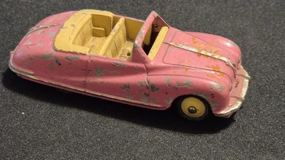 Dinky Toys 36C Austin Atlantic Convertible – Early Issue (Pre-106) – Pink/Yellow - Image 1 of 4
